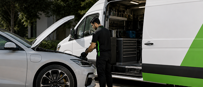 Mobile EV service van on-road support